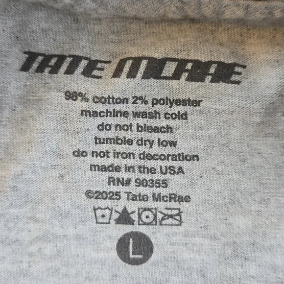 Tate Mcrae World Tour Tshirt - Picture 3 of 5